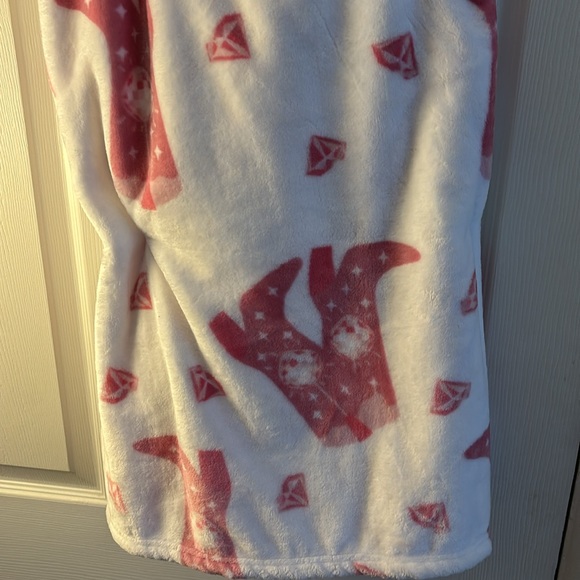 Rachel Roy throw - Picture 6 of 7